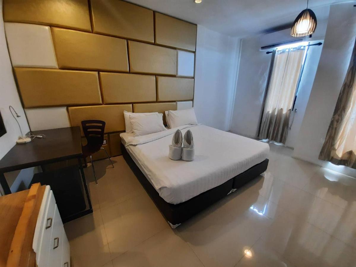 Hotel Debua Mahasarakham Maha Sarakham Exterior foto
