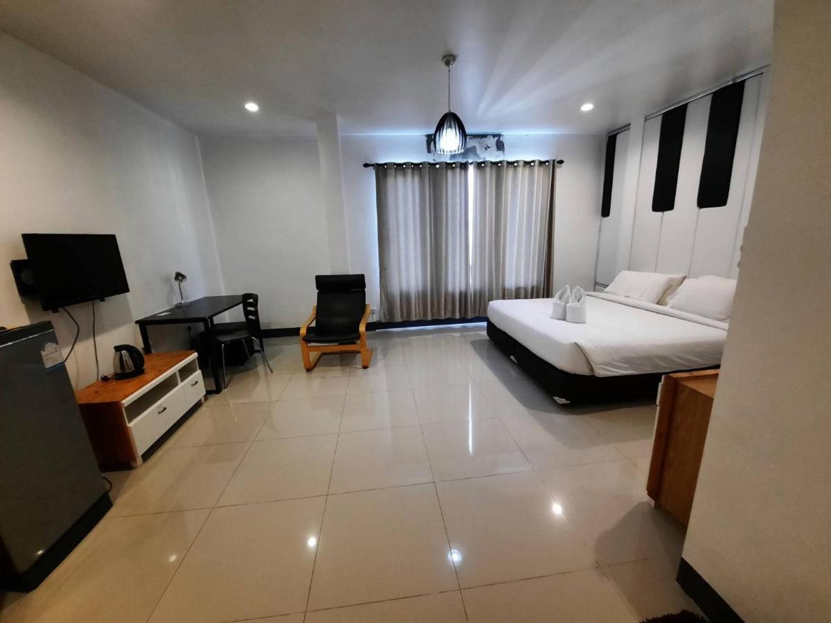 Hotel Debua Mahasarakham Maha Sarakham Exterior foto