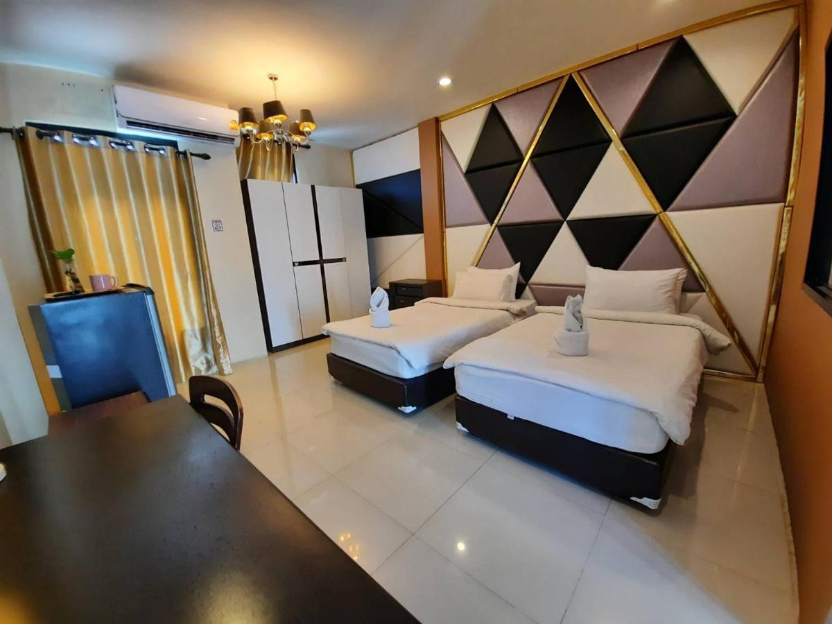 Hotel Debua Mahasarakham Maha Sarakham Exterior foto