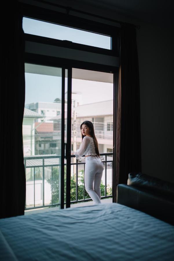 Hotel Debua Mahasarakham Maha Sarakham Exterior foto